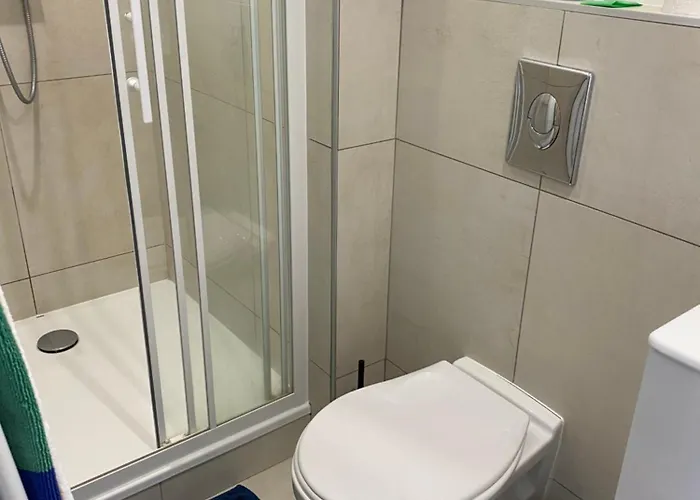 民宿 Superbe Parentaledouche Privee Et Wc Prives, Wifi, Cuisine Integree